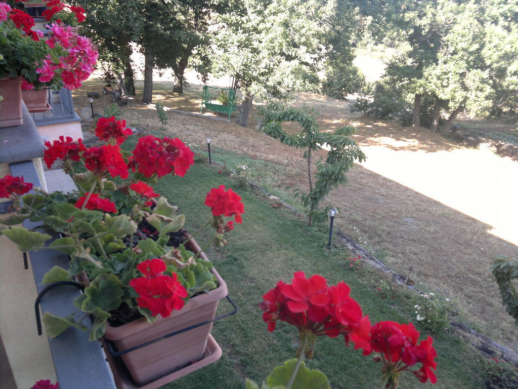 Villa Agriturismo Francadu Santu Lussurgiu Exterior foto